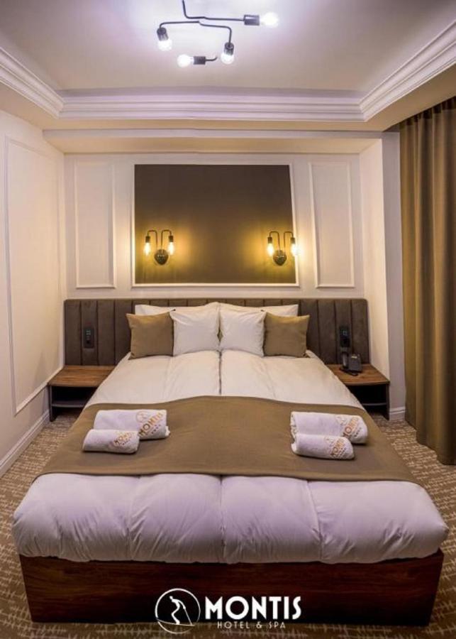 Montis Hotel & Spa Мунтеле-Мік Екстер'єр фото